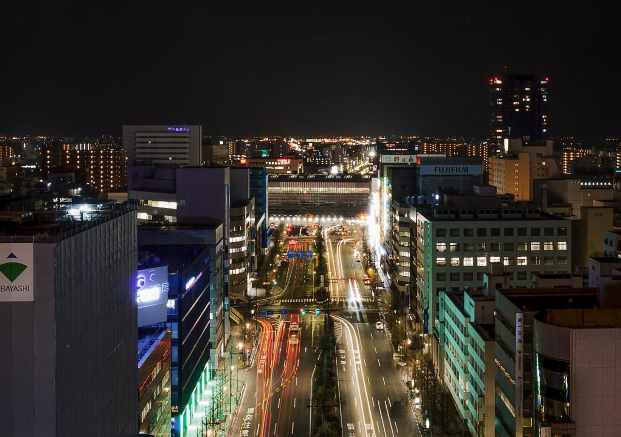 Apa Hotel & Resort Niigata Ekimae Odori Екстер'єр фото